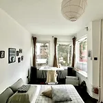 Modern Flat Near Downtown * Plovdiv