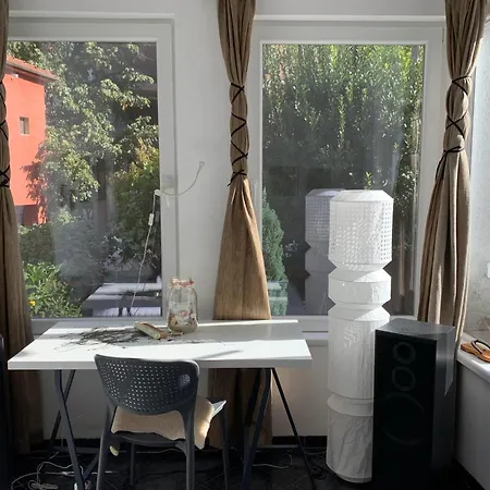 Modern Flat Near Downtown Appartement *
