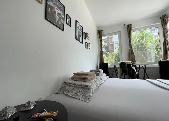 Apartament Modern Flat Near Downtown